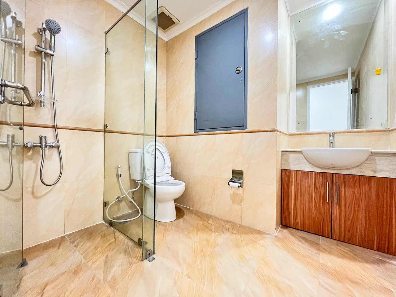 FX Residence